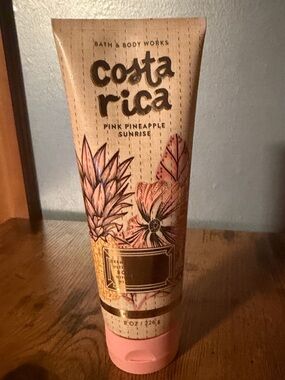 Bath & Body Works Costa Rica Pink Pineapple Sunrise Body Cream- 8 oz